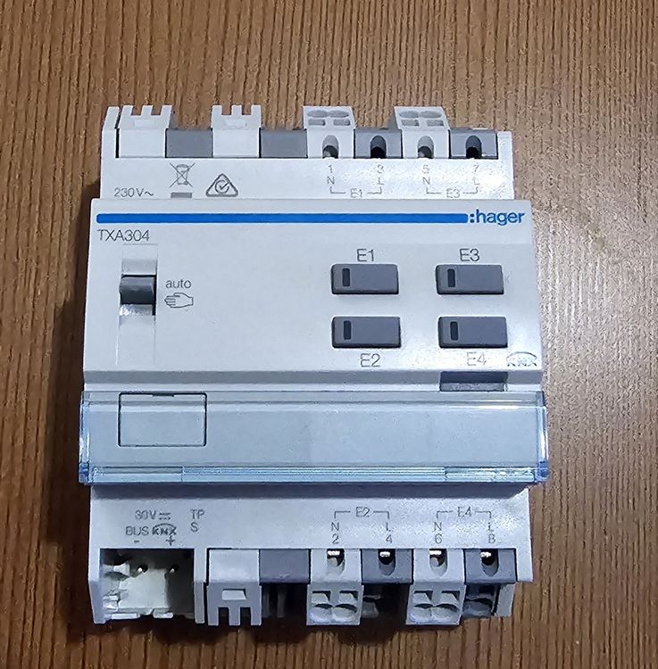Module Hager TX304 KNX 4 Entrées à Encastrer – Occasion (sans Connecteurs De Bus)