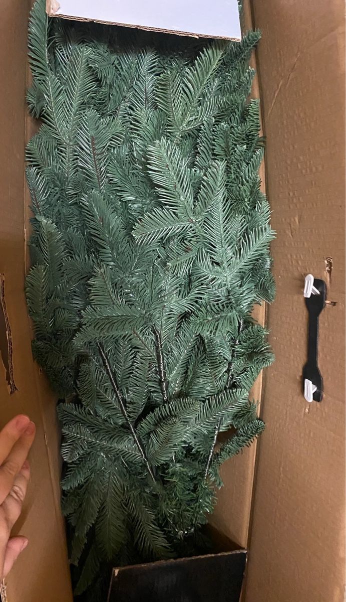 Toutes les décorations: Künstlicher Weihnachtsbaum – D'occasion à Zürich par CyMaMu 4