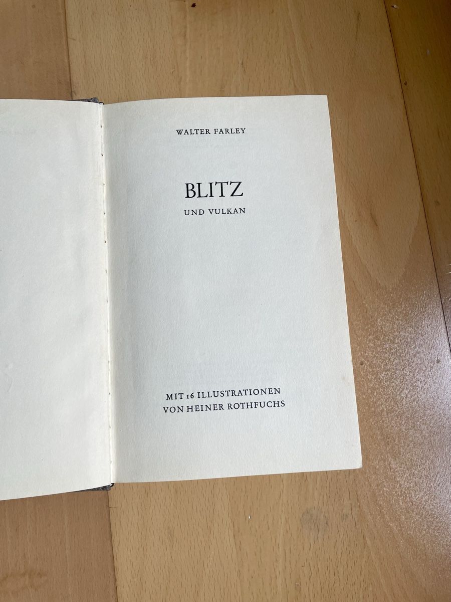 Bücher: Blitz Bücher, Band 1 und Band 4 – Gebraucht aus Turbenthal von rosen17 3