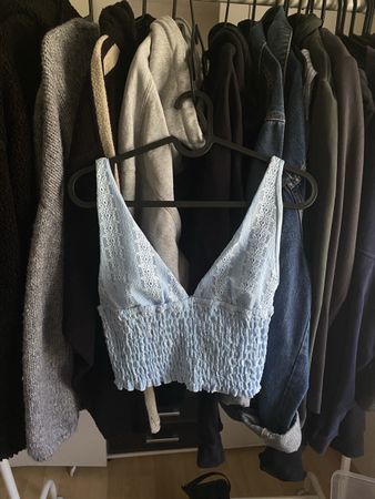 Hellblaues Shein Top mit Spitze, Grösse XS, Sommerlich!