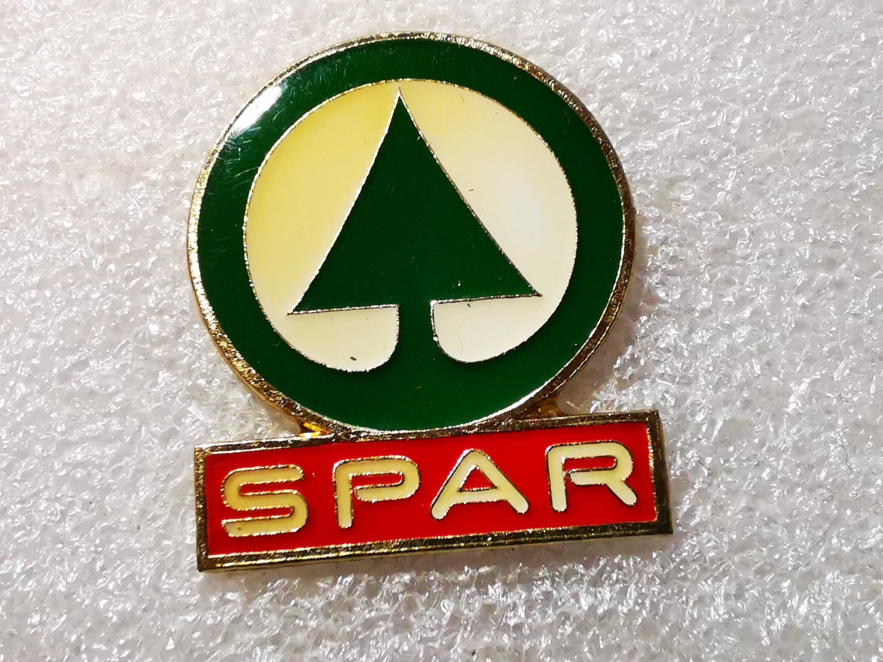 Placchette & Badge: Ansteckpin 174: Spar – Usato da Oppligen venduto da Pin-Fall-Shop