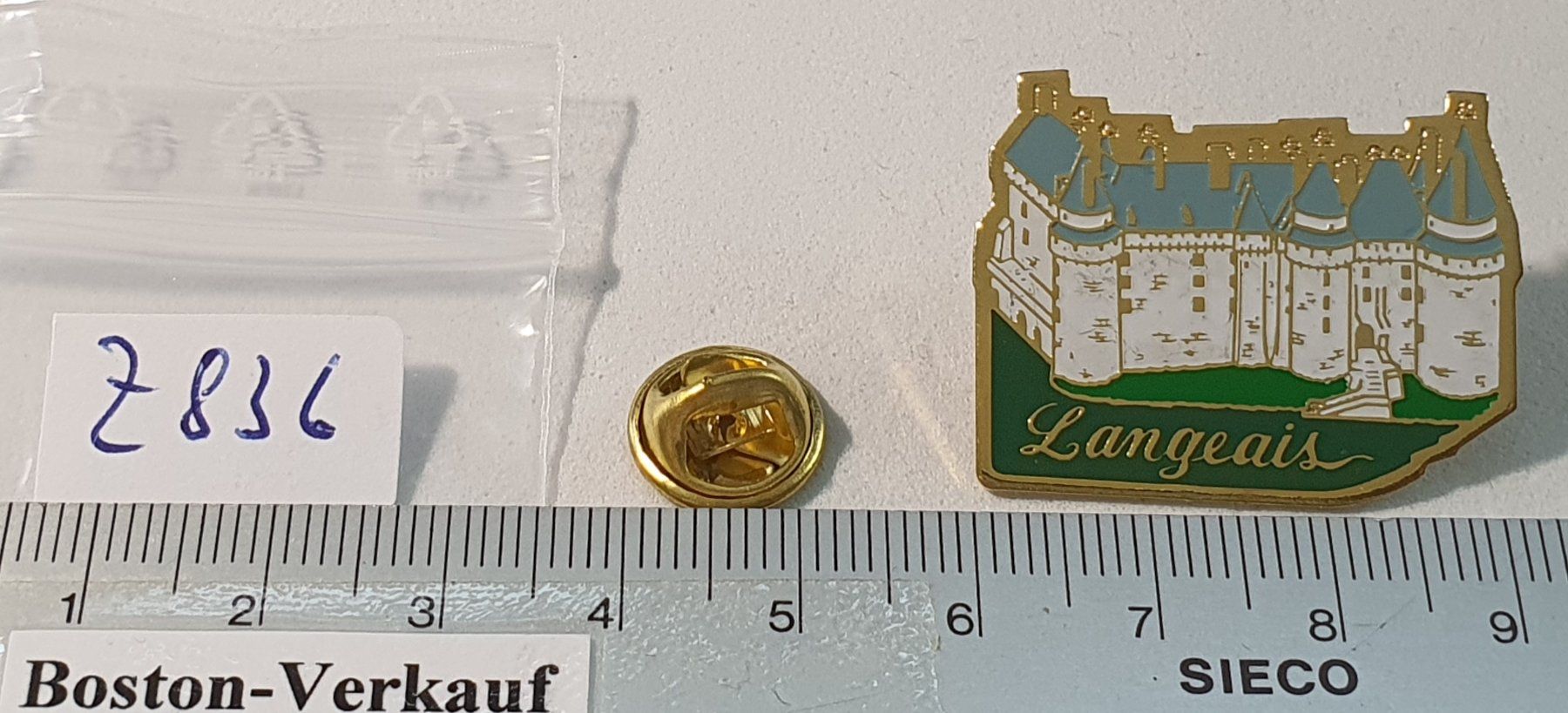 Placchette & Badge: Z836 - Pin Schloss  Langeais – Usato da Reinach BL venduto da Boston-Verkauf 1