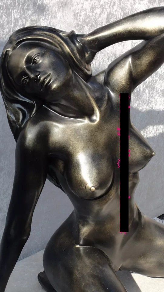 Statuette: Frauenfigur (lebensgrosse) – Usato da Basel venduto da Dawid1713 2