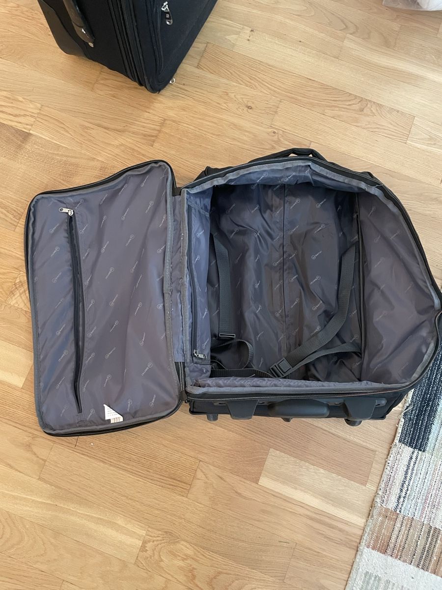 Valises de voyage: Hand luggage – D'occasion à Chêne-Bougeries par and_q6xj 1