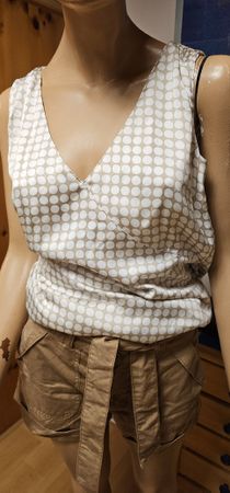 Damenshorts beige Grösse 36 mit Etikett+ Top v.Esprit