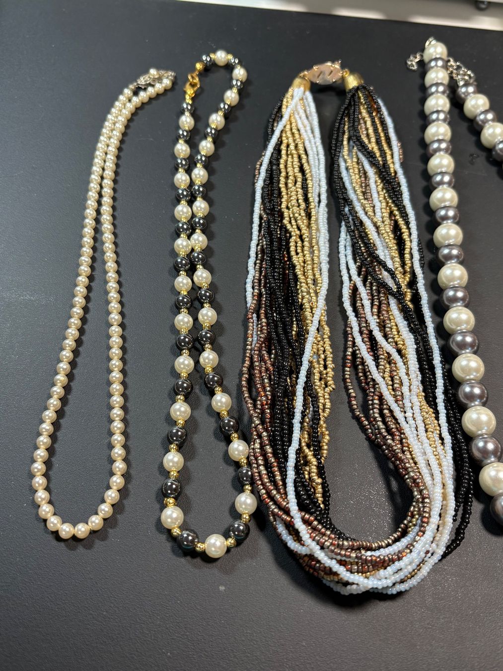 Catenine: 4 sehr schöne Ketten mit Kunstperlen – Usato da St. Peterzell venduto da verena40 3