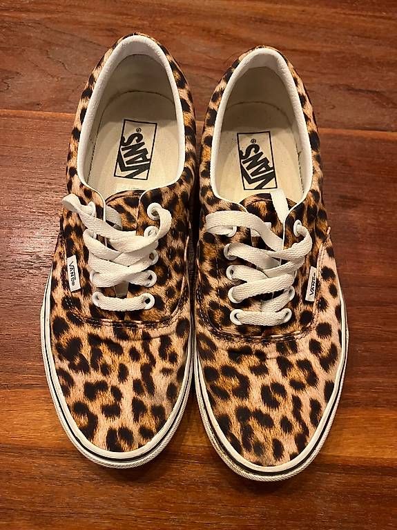Scarpe da uomo: Vans Leo-Print 39 – Usato da Scherzingen venduto da Africola