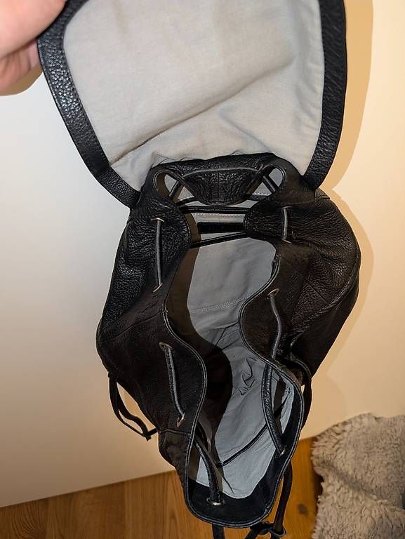 Rucksäcke: Echtleder Rucksack Day&Mood – Gebraucht aus Dübendorf von gar_5yv6 3