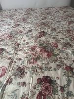 Bettdecke mit Blumenmuster guter Zustand