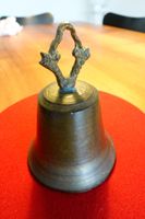 ALTE GLOCKE AUS BRONZE MIT HELLEM KLARER KLANG