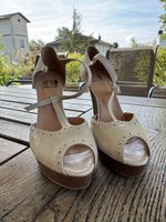 Damenschuhe Pumps beige Grösse 38 guter Zustand