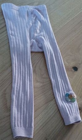 Süsse Mädchen Leggings in Lila mit Blumenapplikation, Gr. 98