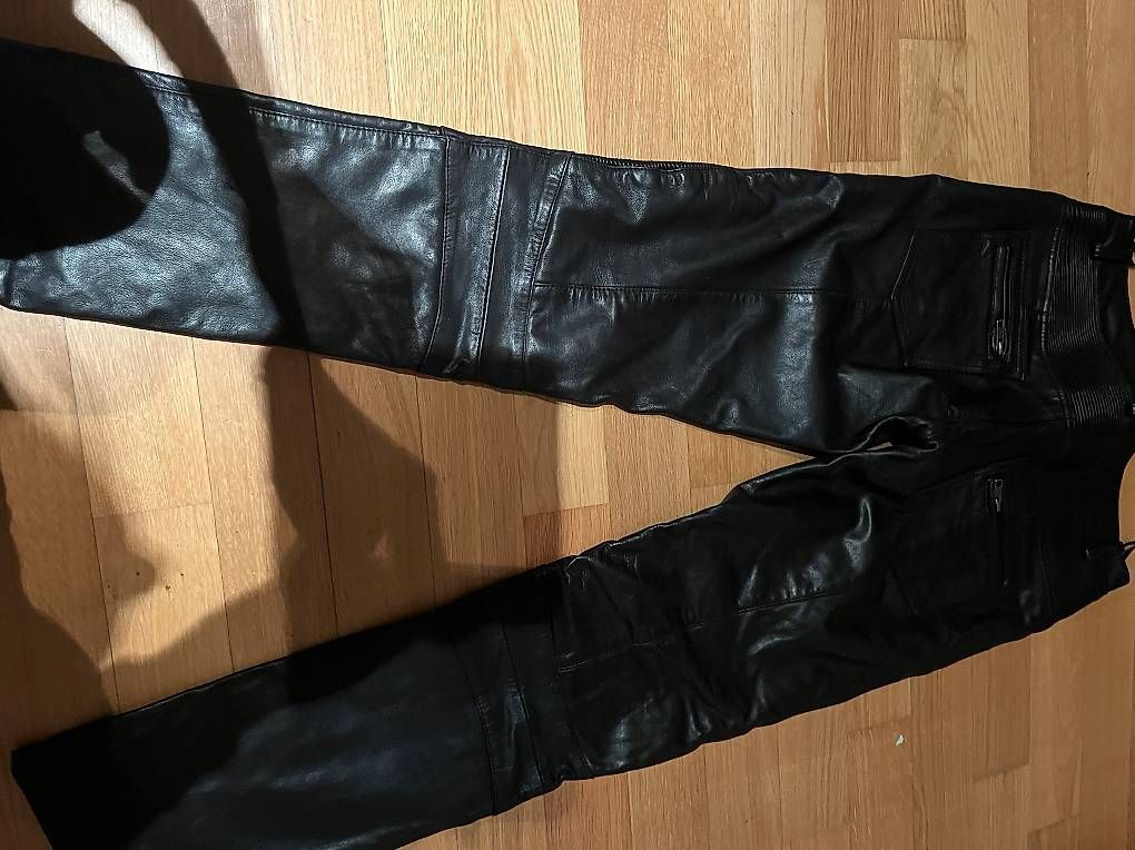 Pantalons: Lederhose gr.34 – D'occasion à Möriken AG par Marisa043 3