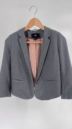 H&M Blazer, grau, Gr. 34, perfekt für den Übergang!