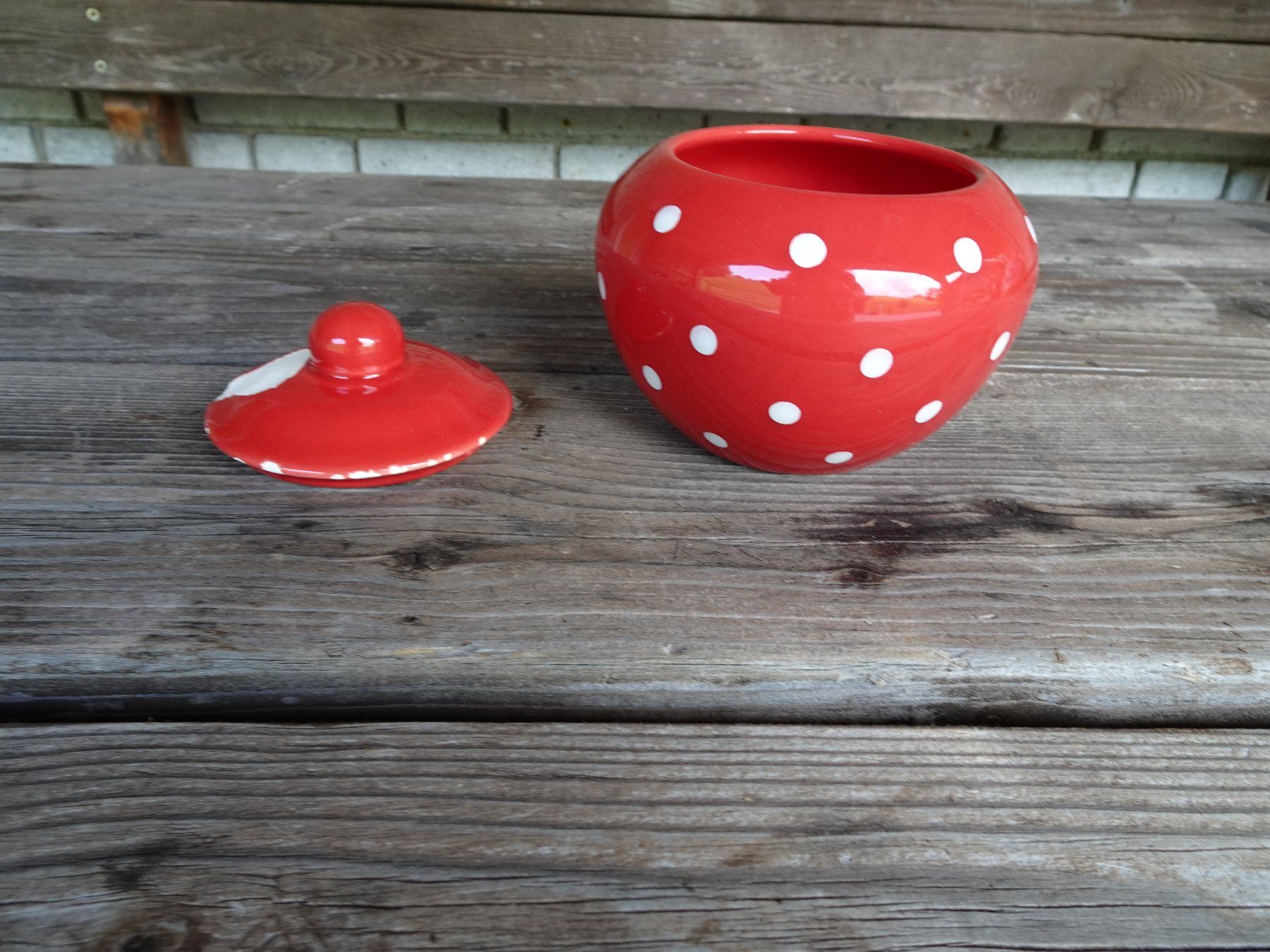 Zuckerdosen: Zuckerdose rot-weiss Polka dot - 230614 – Neu (gemäss Beschreibung) aus Küssnacht am Rigi von Dot.Your.Life 1