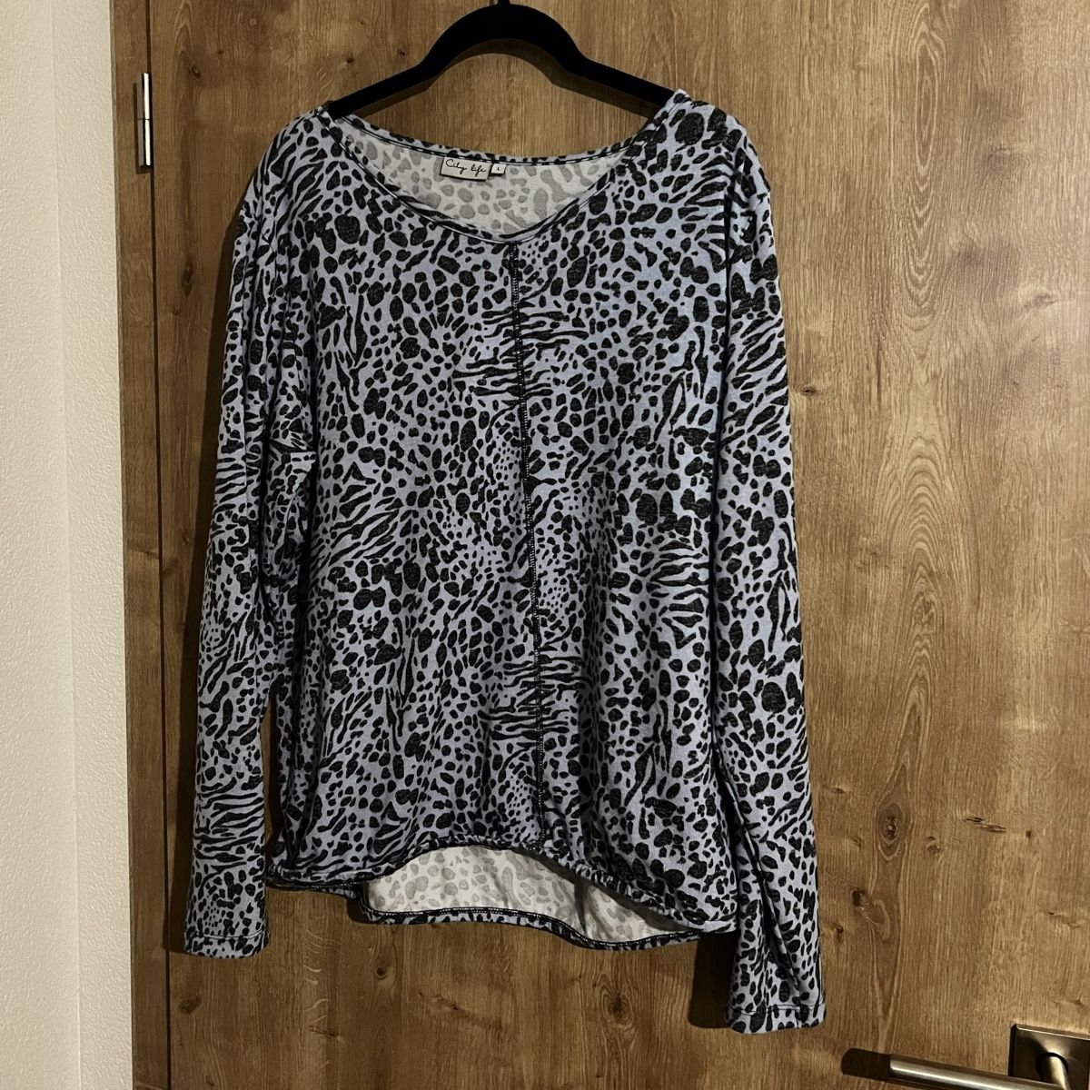 Maglioni & Felpe: Sweatshirt Pullover Langarm Animalprint – Usato da Chur venduto da noe_mh8b