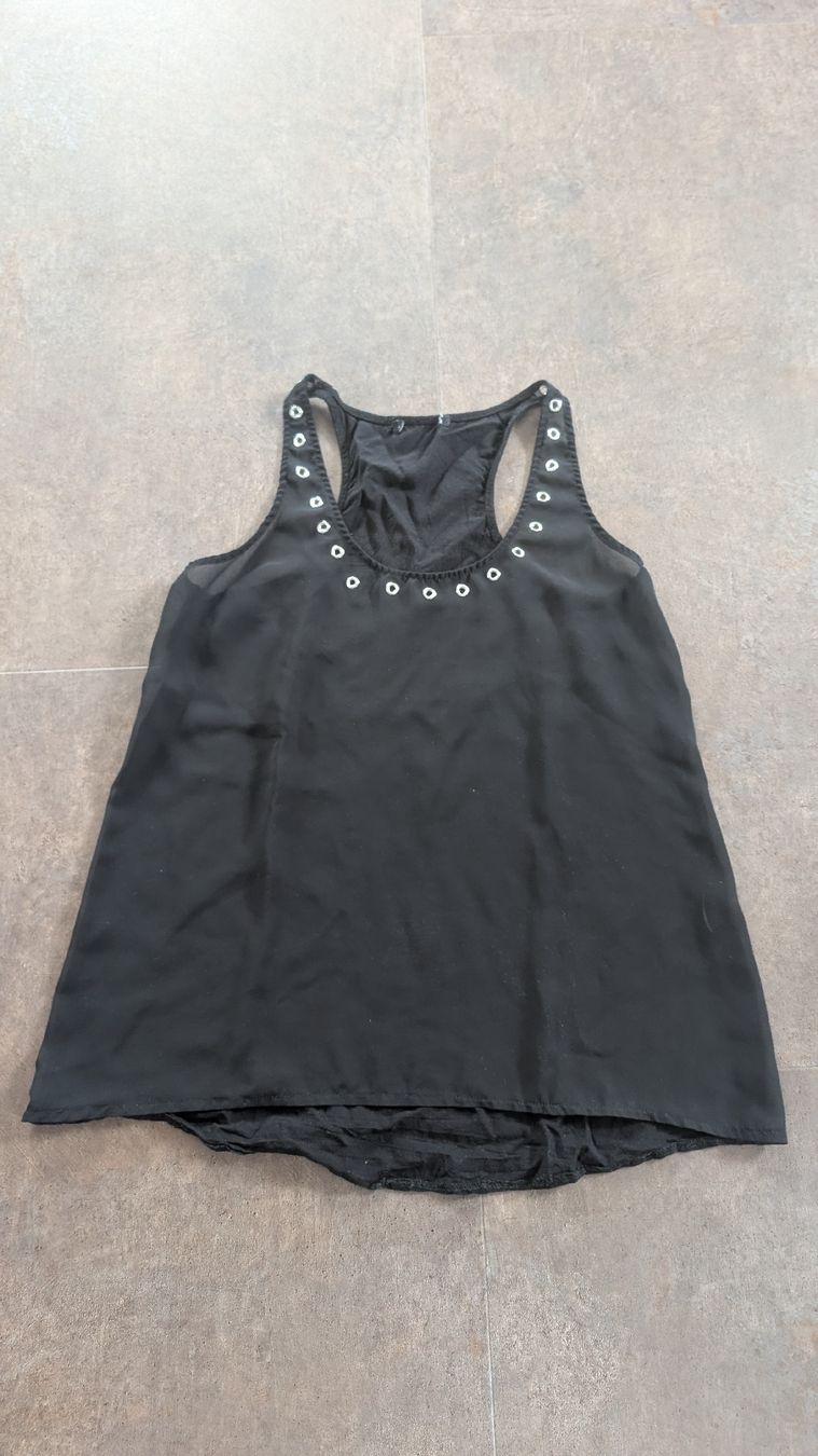 T-shirt: 2 Shirts Gr 36 – Usato da Kirchberg SG venduto da kar_5rtl 1