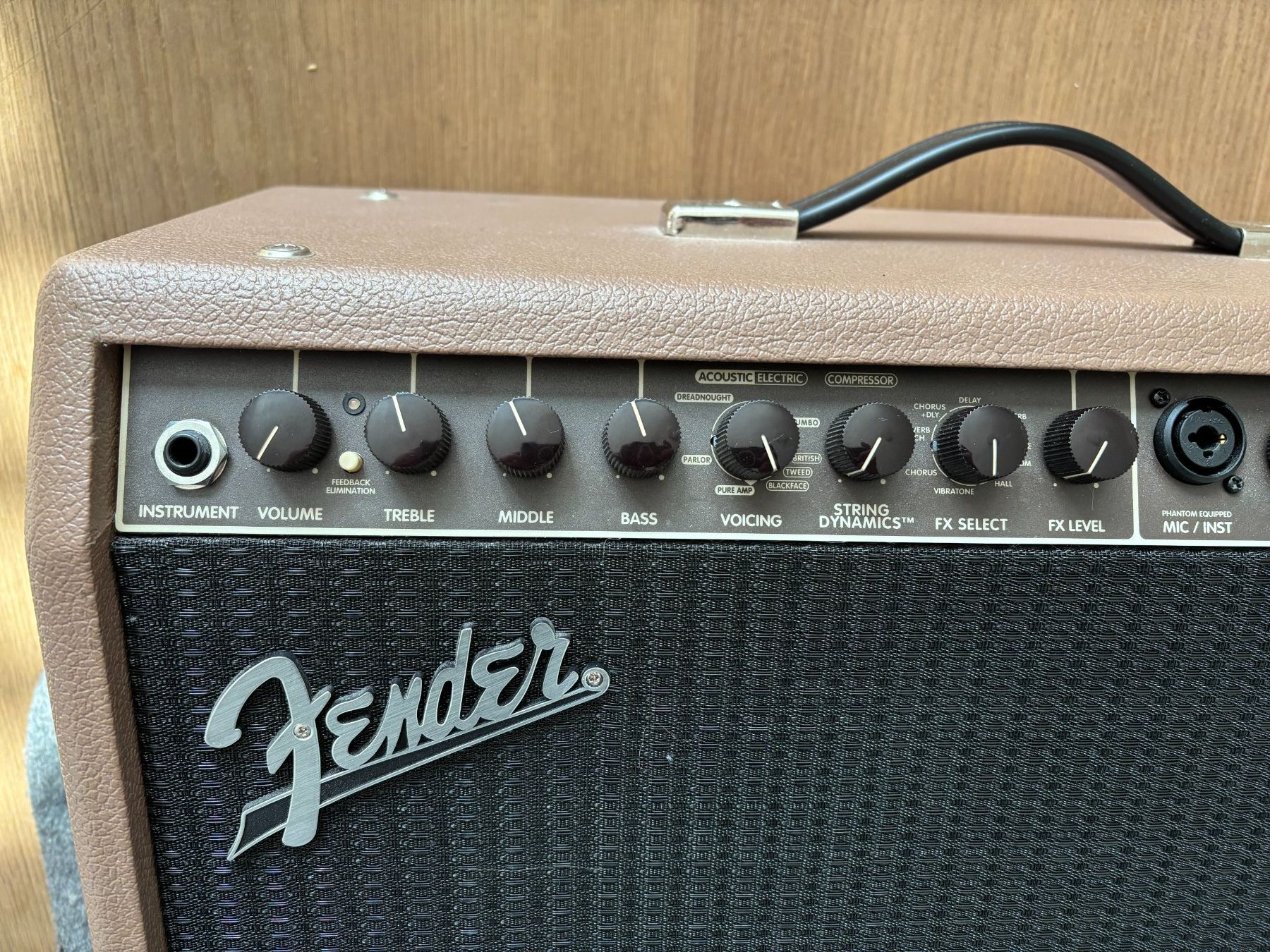 Fender Verstärker: Fender Acoustasonic 150 Akustikverstärker – Gebraucht aus Ehrendingen von  4