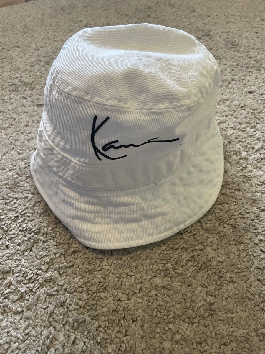 Hüte, Mützen & Caps: Karl Kani Bucket hat – Gebraucht aus Greppen von httpx.1 1