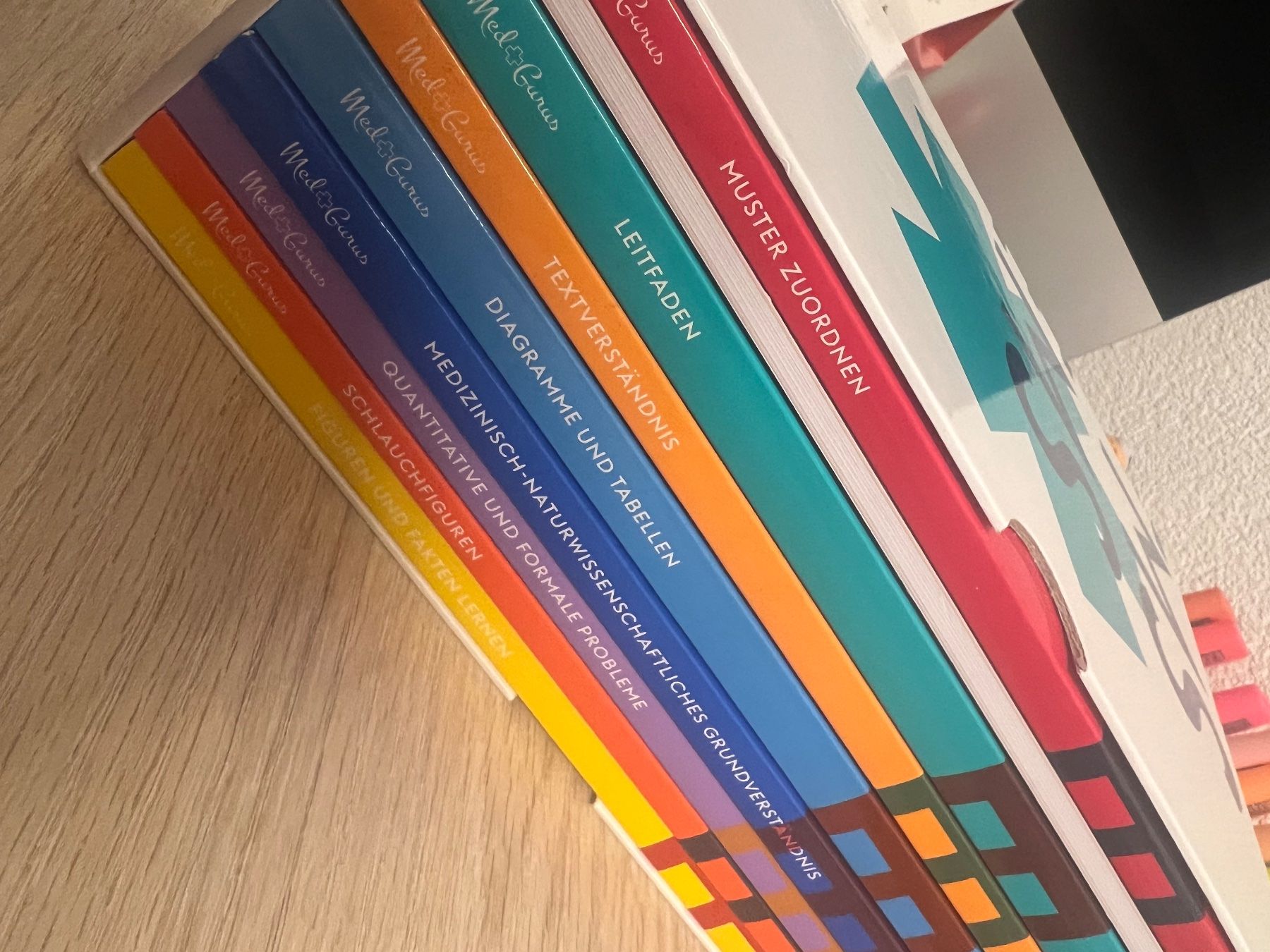 Libri: NEU: EMS TMS Kompendium 2023 – Nuovo (secondo la descrizione) da Recherswil venduto da ntura 2