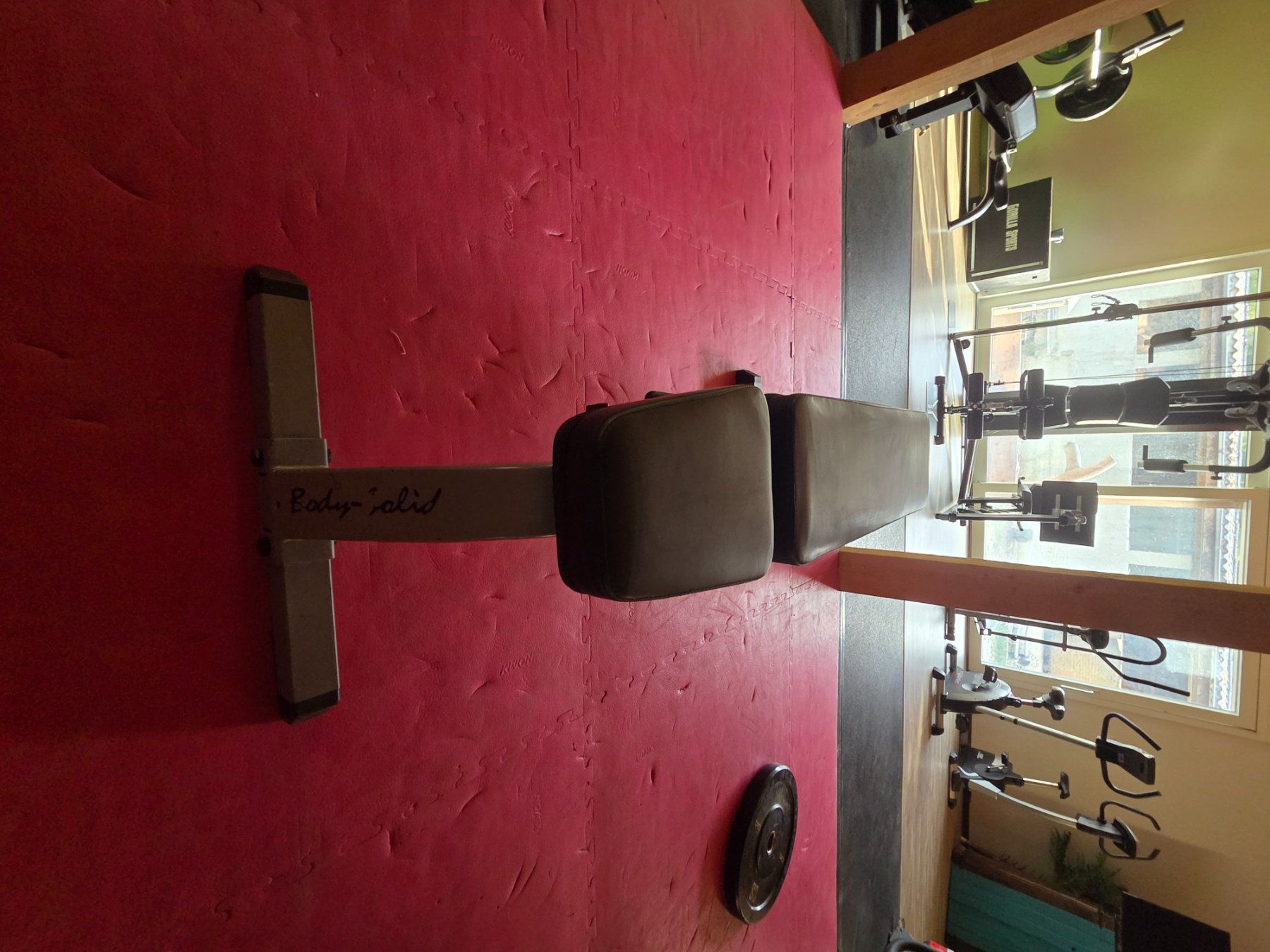 Vélos d'appartement: Body-Solid verstellbare Hantelbank – D'occasion à Beinwil (Freiamt) par luk_6vxw 1