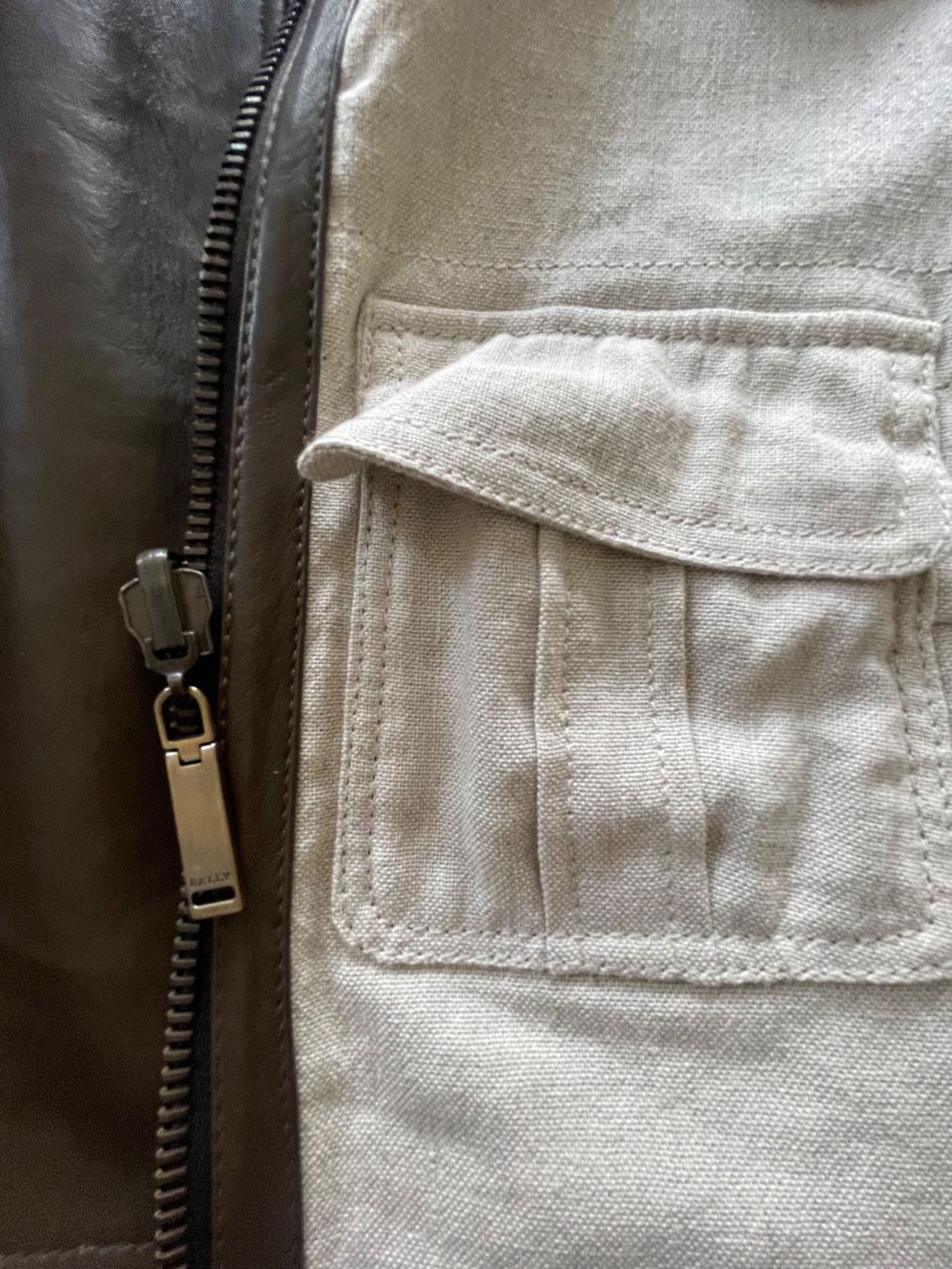 Bally Giacche: BALLY Lederjacke mit Leine, NEU, GR 36 – Nuovo (secondo la descrizione) da Dättwil AG venduto da nika8810 2
