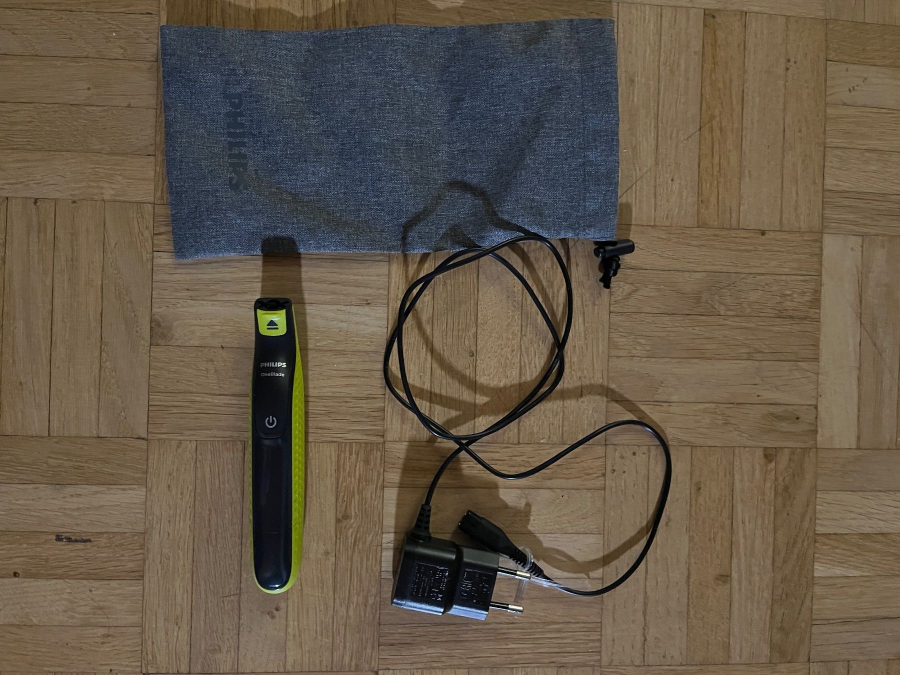 Philips Rasoirs & Lames de rasage: (USED) Philips OneBlade without the head – D'occasion à Rüti ZH par pet_tdz9