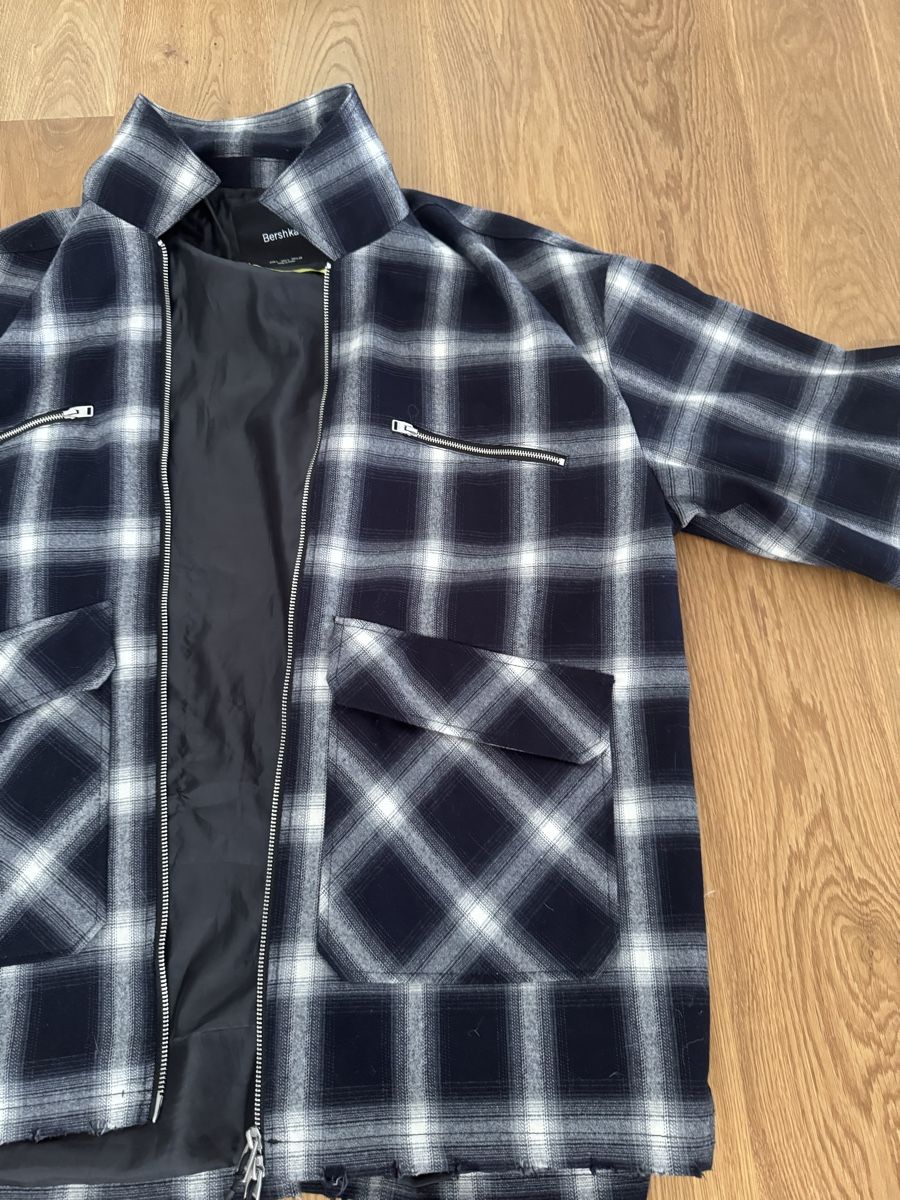 Bershka Hemden: Herren Karobluse CARSON 99 Grösse L  – Gebraucht aus Oberbüren von dijbdn 1