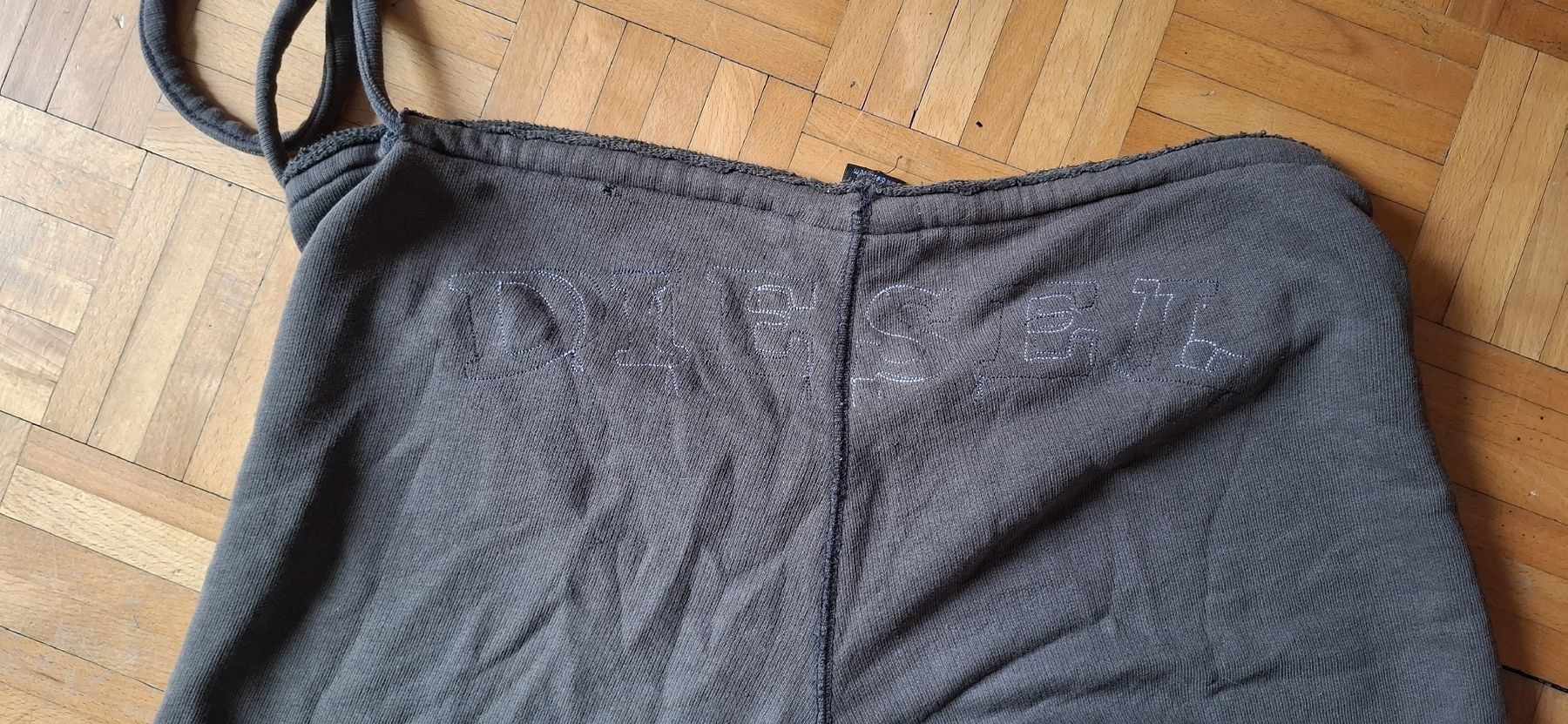Diesel Pantaloni: Diesel pantalon 3/4, taille S  – Usato da Carouge GE venduto da mon_x9y7 3