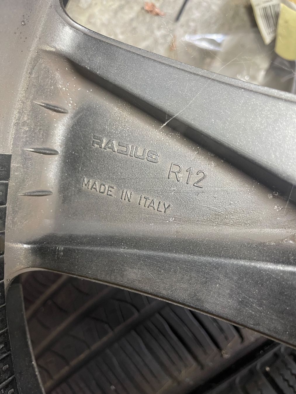 Pneumatici & Ruote complete: Audi Q7 All Season Räder – Usato da Reinach AG venduto da pred1512 9