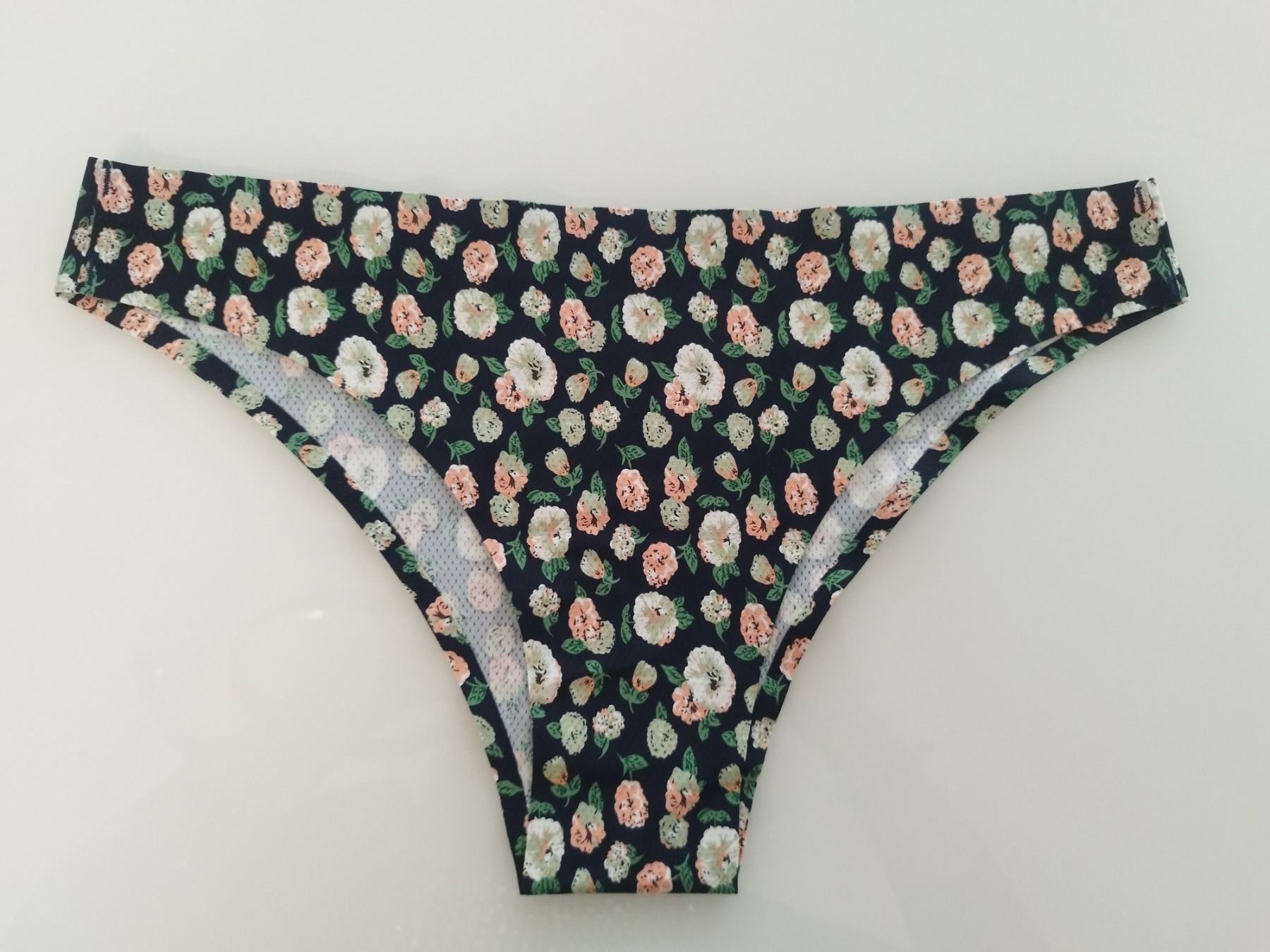 Altra biancheria intima: 3 sexy lady Slip "L" Neu – Nuovo e nell'imballaggio originale da Oensingen venduto da mamma86 3