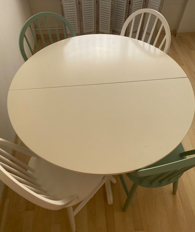 Ausziehbarer Tisch neuwertig von Ikea Kaufen auf Ricardo