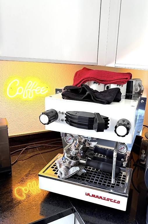 La Marzocco Macchine per caffè & Macchine per espresso: La Marzocco Linea Mini – Usato da Stetten AG venduto da GranTorino 2