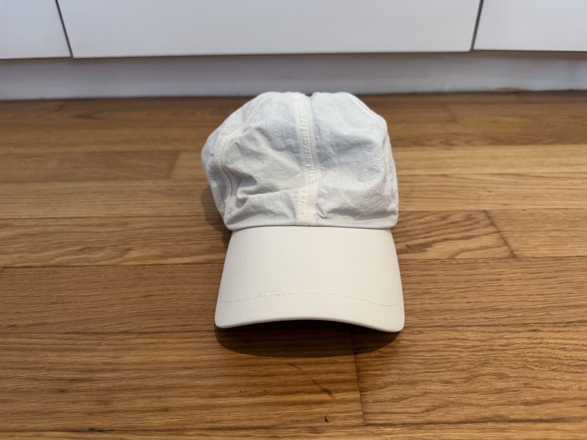 Hüte, Mützen & Caps: On Cap - White – Gebraucht aus Küsnacht ZH von lia_lf7y 2