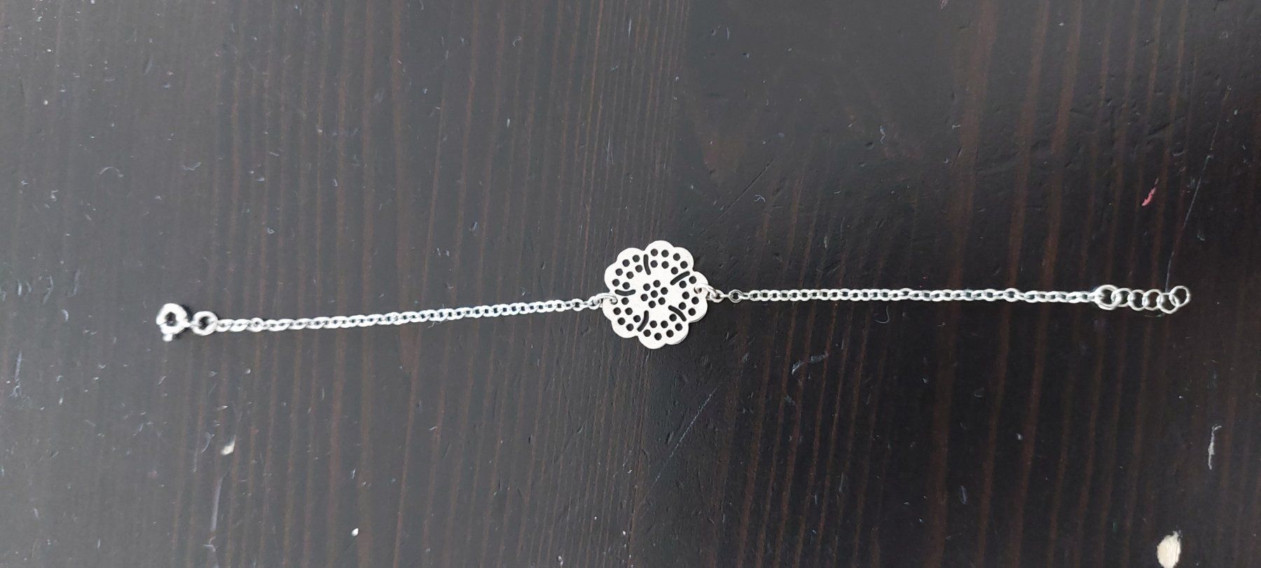 Bracciali & Braccialetti: Armband mit Blume – Usato da Schaffhausen venduto da Sazu8