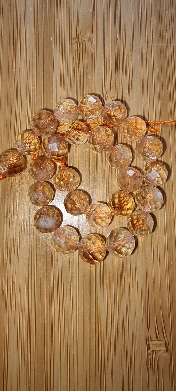 Mineralien & Heilsteine: Citrin 8mm. facettiert Strang – Neu und originalverpackt aus Menziken von Mirager
