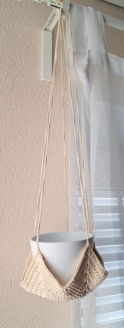 Tutte le decorazioni: Schöne Blumentampel gehäkelt - neu !! – Nuovo (secondo la descrizione) da Waldenburg venduto da Sysilu 1
