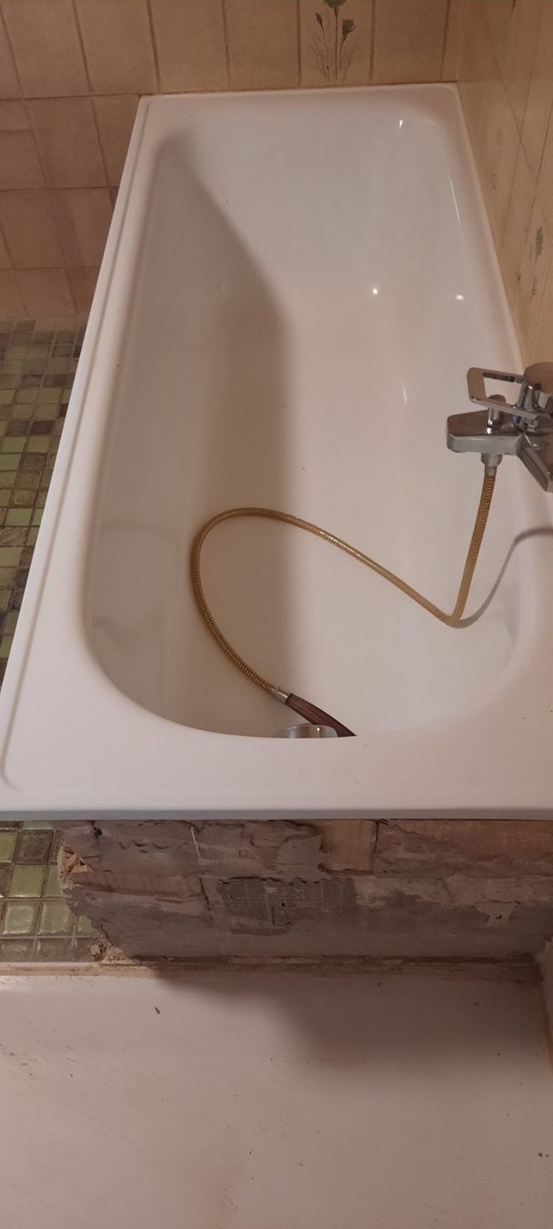 Schmidlin Baignoires: Badewanne – D'occasion à Gelterfingen par tinu09 1