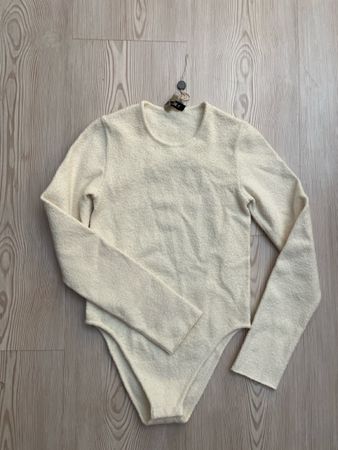 Body mit Langarm Grösse S/M neu Season 4