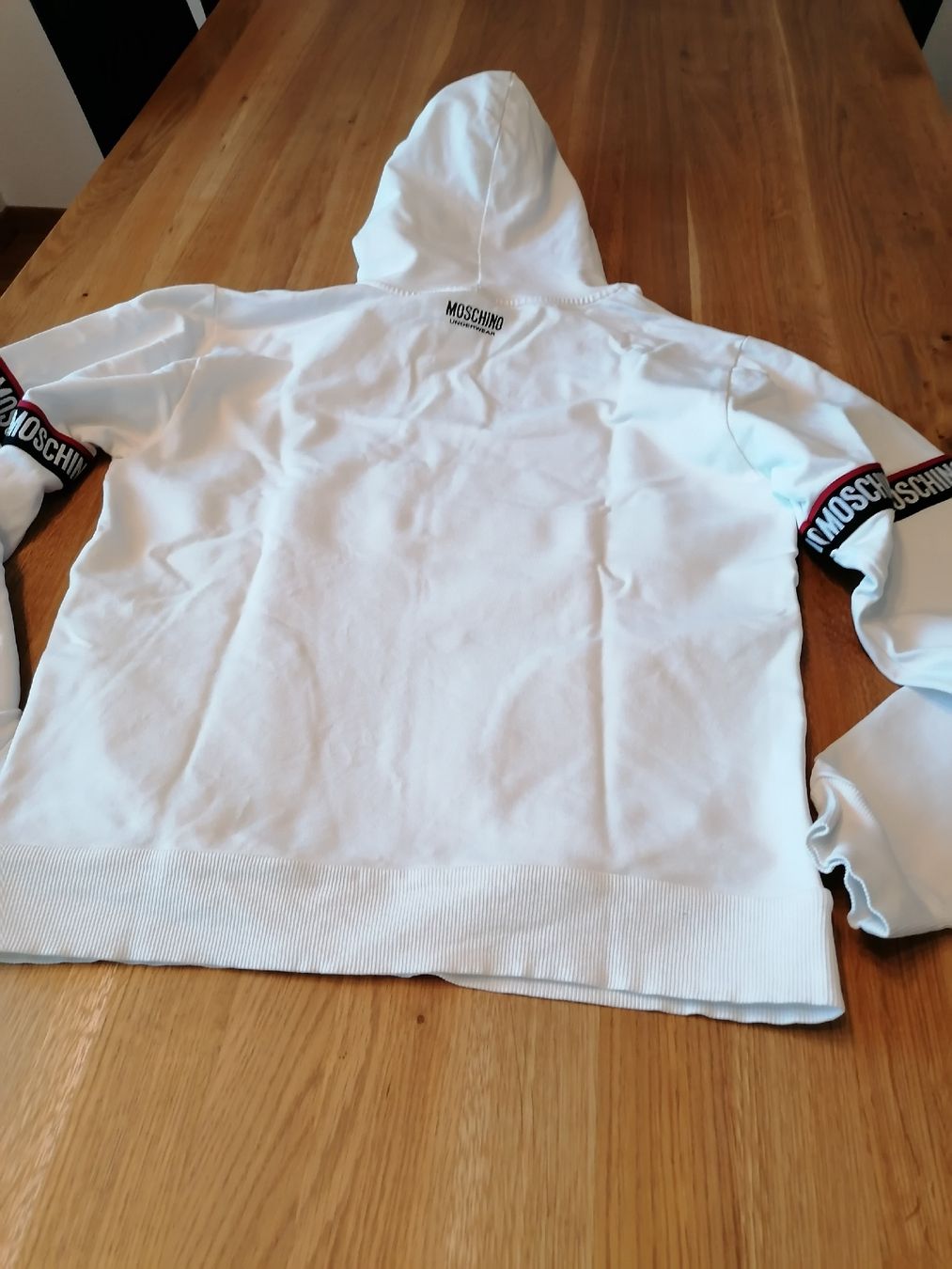Moschino Pullover & Sweatshirts: Pullover Moschino  – Gebraucht aus Adliswil von Romanista1927 2