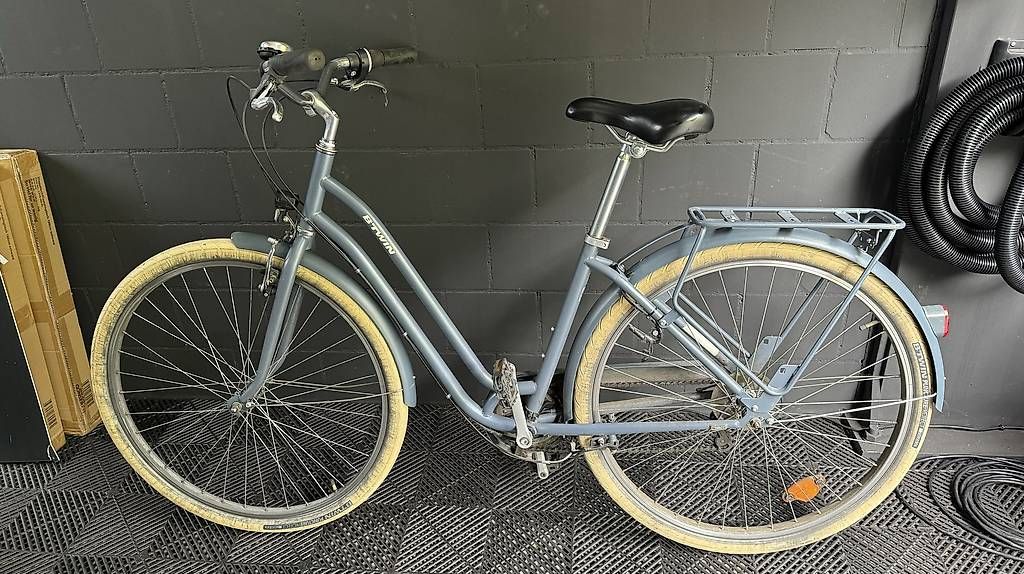 Velos: Fahrrad B-Twin – Gebraucht aus Därligen von mai_lz9l