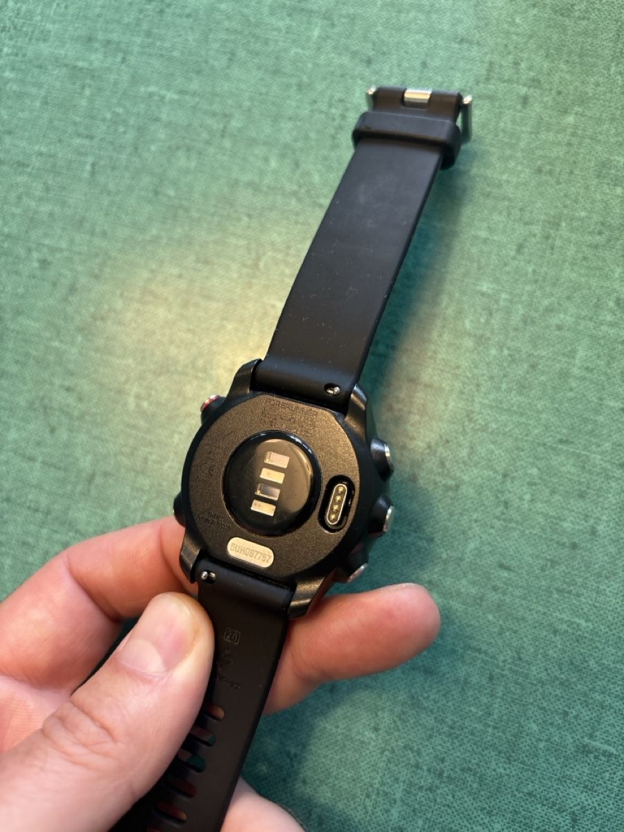 Garmin Smartwatch: Garmin Forerunner 245 Music mit zwei Bändern – Usato da Zürich venduto da Joordiee 3