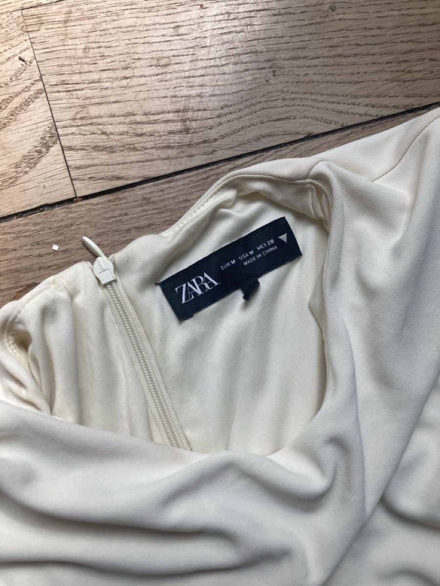 Zara Vestiti: Zara Kleid hellgelb M – Usato da Basel venduto da Nomagusa 1