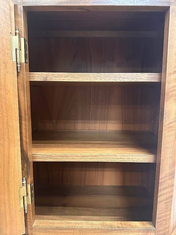 Nachttische: Vintage Barock Ecktischchen Nussbaum Fässler – Gebraucht aus Obernau von Arche_Noah_Brocki 8
