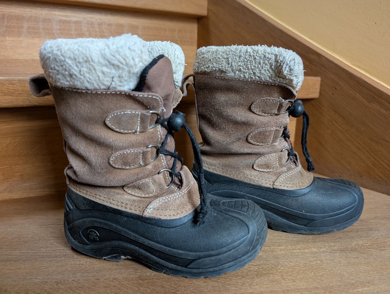Kamik Scarpe per ragazzi: Kamik Winterstiefel, Gr. 32 – Usato da Winterthur venduto da voan 1