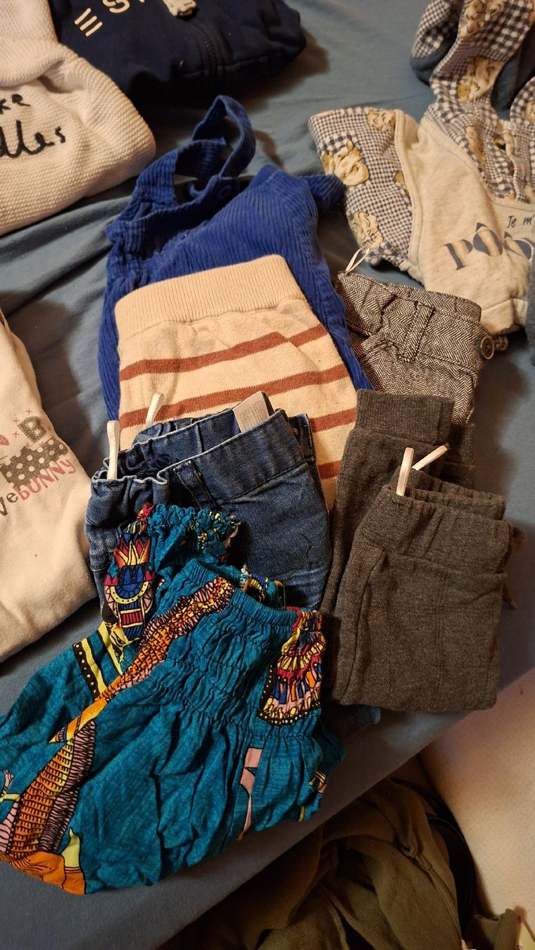 Lotti & Set di vestiti: Grosses Kleiderpaket Grösse 68 – Usato da Berlingen venduto da mic_qg5h 1