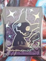 Paldean Fates - Mimikyu Sleeves 65 Sleeves Kartenhüllen