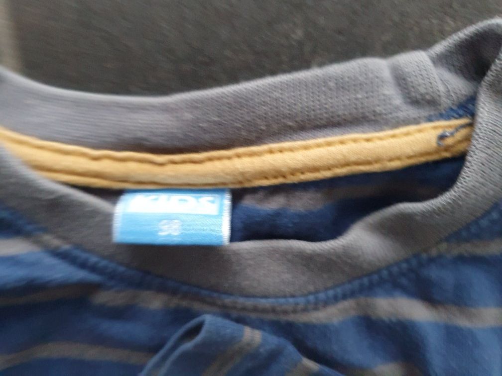 Pullover & Sweatshirts: Sweatshirt Gr. 98 – Gebraucht aus Oberegg von Roberto24 2