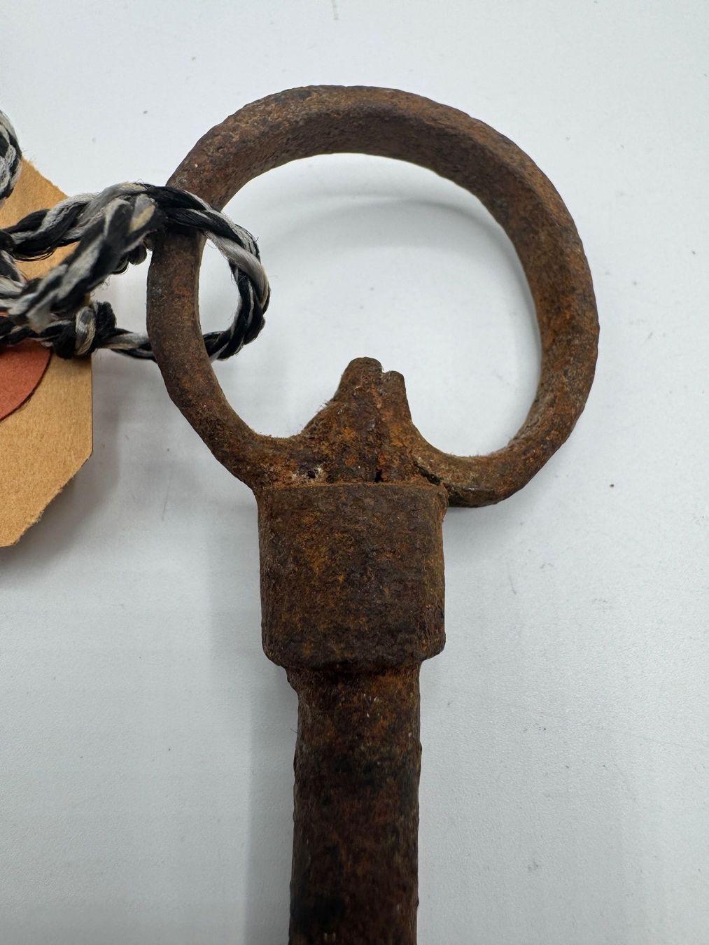 Schlüssel: Antiker Schlüssel, Vintage, – Gebraucht aus Sachseln von BONATI01 6