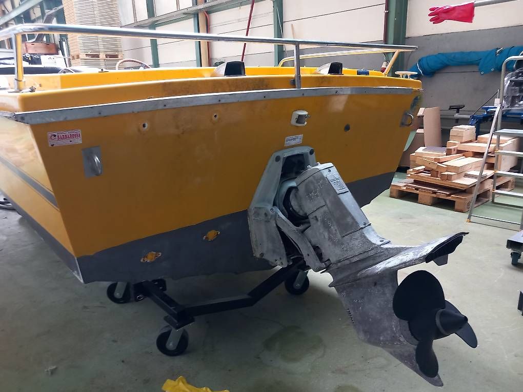 Schweizer Bateaux Barche: Motorboot für Restauration oder Export – Usato da Altendorf venduto da fre_mb2h 1